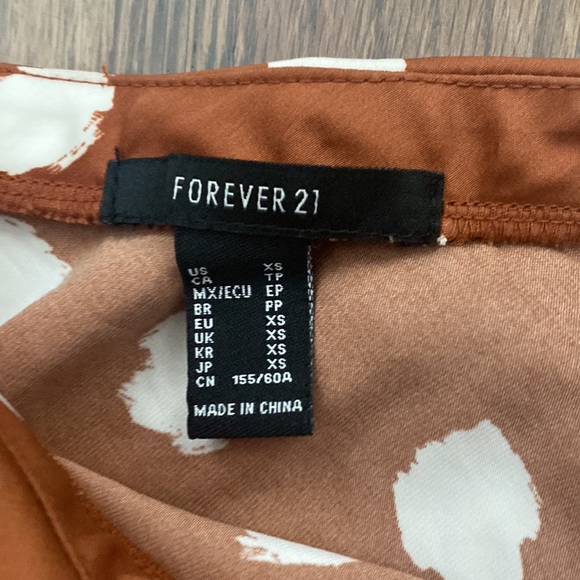 FOREVER 21 midi skirt :) - Picture 5 of 5